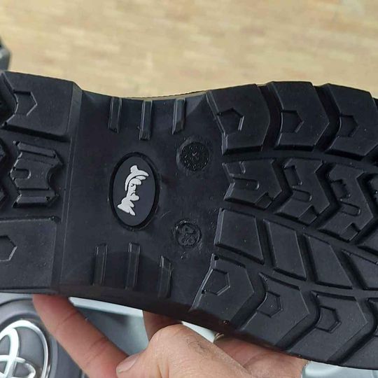 6'' Botte de Securite/CSA/Logo vert/Cap D'acier/ safety boot/ metal toe/Oil Resistant